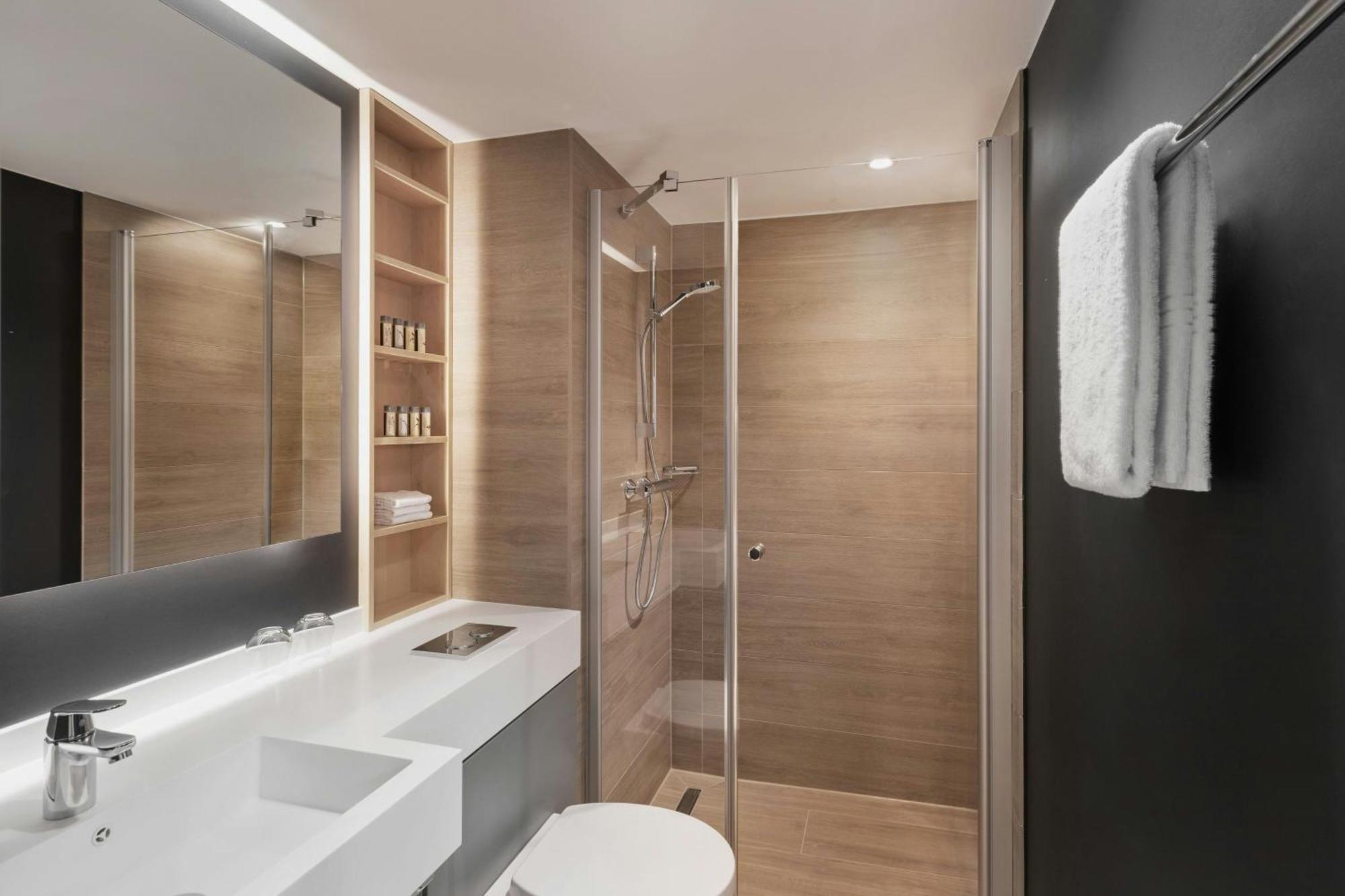 Residence Inn By Marriott Hamburg Altona Екстериор снимка